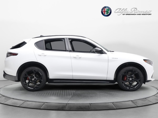 New 2024 Alfa Romeo Stelvio Veloce for sale $57,795 at Rolls-Royce Motor Cars Greenwich in Greenwich CT 06830 15