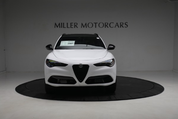New 2024 Alfa Romeo Stelvio Veloce for sale $57,795 at Rolls-Royce Motor Cars Greenwich in Greenwich CT 06830 18