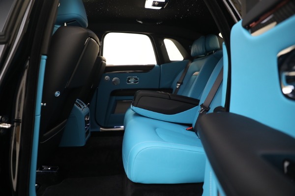 New 2024 Rolls-Royce Black Badge Ghost for sale Sold at Rolls-Royce Motor Cars Greenwich in Greenwich CT 06830 28