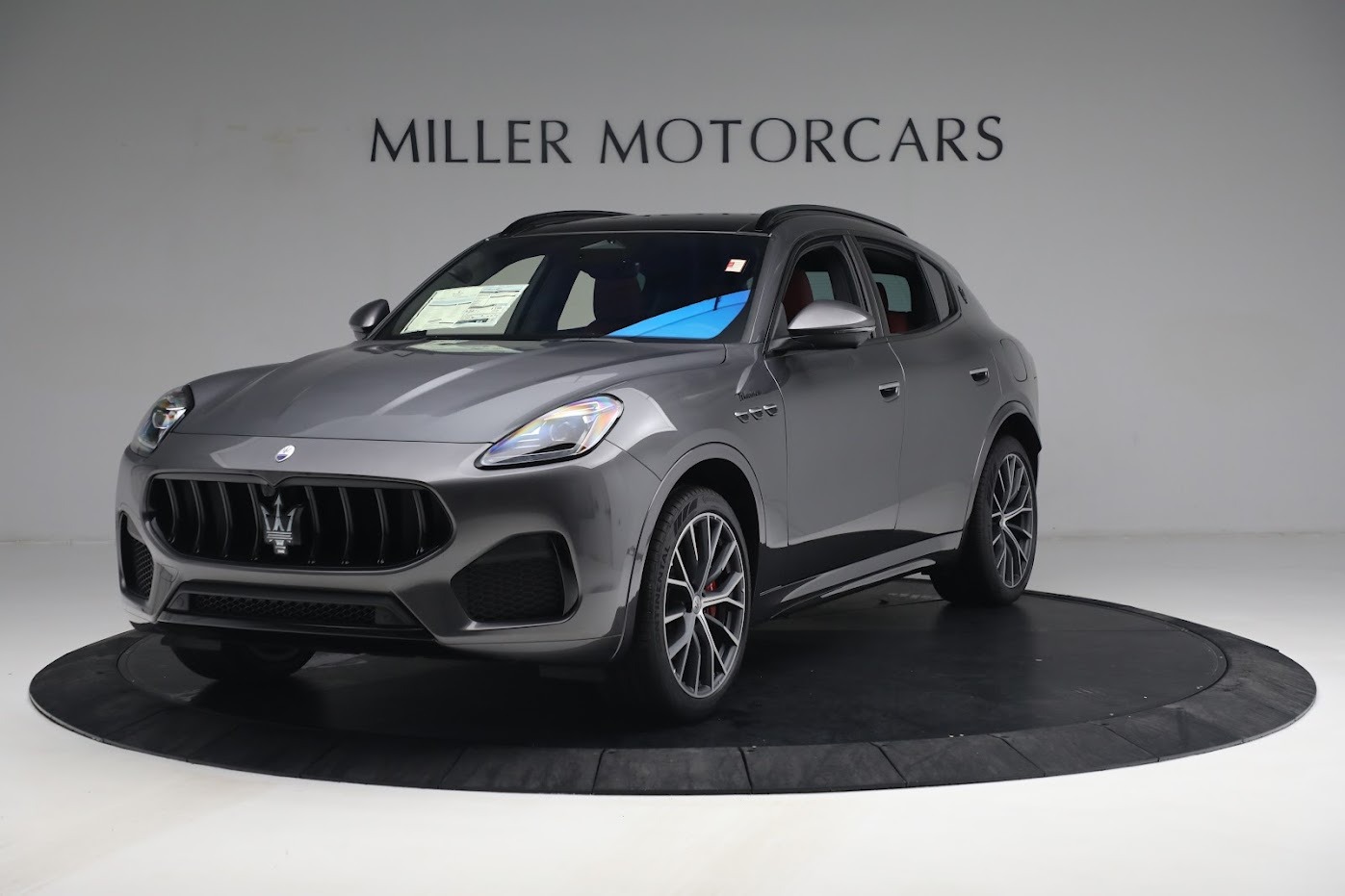 New 2023 Maserati Grecale Modena for sale $91,201 at Rolls-Royce Motor Cars Greenwich in Greenwich CT 06830 1