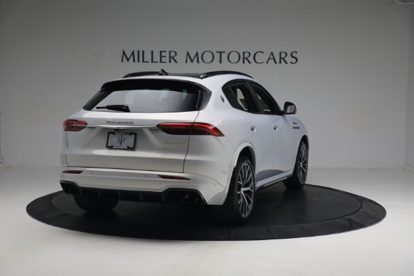 New 2023 Maserati Grecale Modena for sale $91,601 at Rolls-Royce Motor Cars Greenwich in Greenwich CT 06830 11
