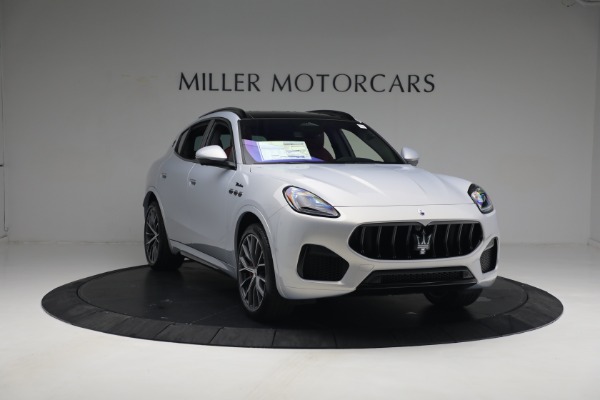New 2023 Maserati Grecale Modena for sale $91,601 at Rolls-Royce Motor Cars Greenwich in Greenwich CT 06830 18