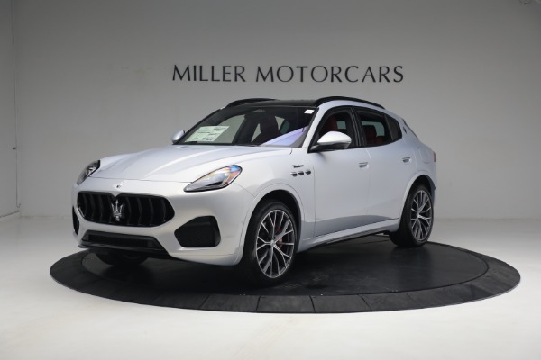 New 2023 Maserati Grecale Modena for sale $91,601 at Rolls-Royce Motor Cars Greenwich in Greenwich CT 06830 2