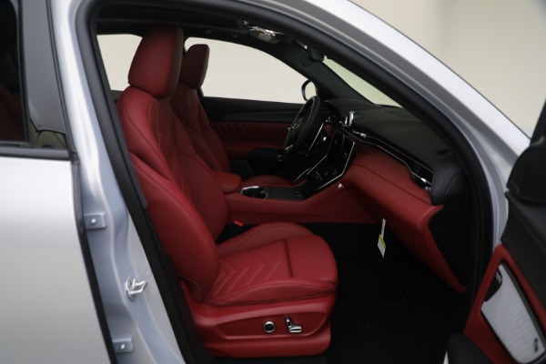 New 2023 Maserati Grecale Modena for sale $91,601 at Rolls-Royce Motor Cars Greenwich in Greenwich CT 06830 24