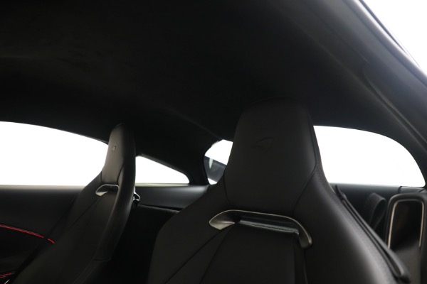 New 2023 McLaren Artura TechLux for sale $279,835 at Rolls-Royce Motor Cars Greenwich in Greenwich CT 06830 26