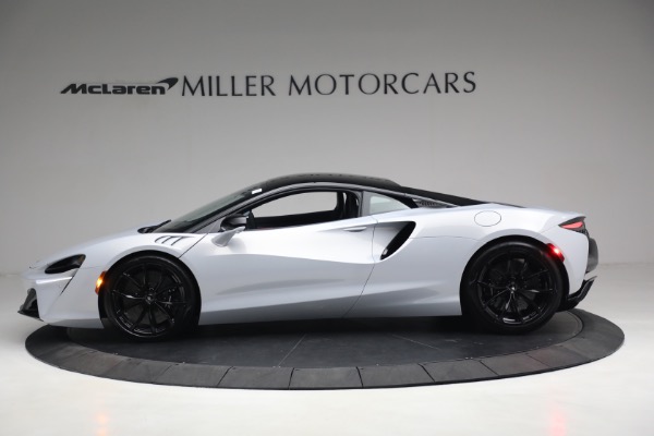 New 2023 McLaren Artura TechLux for sale $279,835 at Rolls-Royce Motor Cars Greenwich in Greenwich CT 06830 3