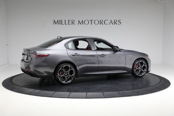 New 2024 Alfa Romeo Giulia Veloce for sale Sold at Rolls-Royce Motor Cars Greenwich in Greenwich CT 06830 15