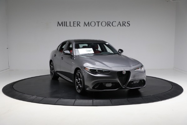 New 2024 Alfa Romeo Giulia Veloce for sale Sold at Rolls-Royce Motor Cars Greenwich in Greenwich CT 06830 21