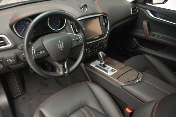 Used 2016 Maserati Ghibli S Q4  EX- LOANER for sale Sold at Rolls-Royce Motor Cars Greenwich in Greenwich CT 06830 13