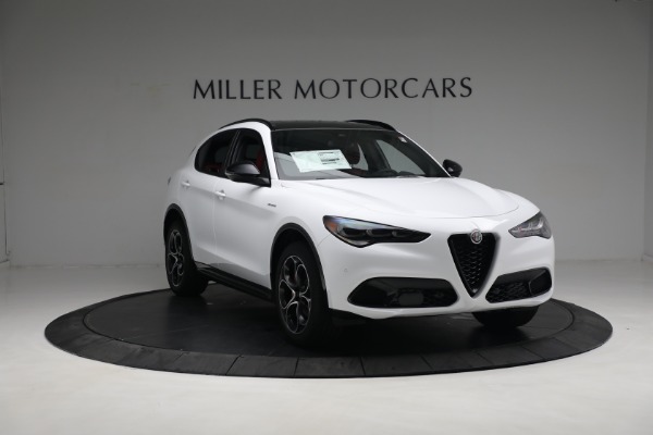 New 2024 Alfa Romeo Stelvio Veloce for sale Sold at Rolls-Royce Motor Cars Greenwich in Greenwich CT 06830 15