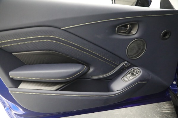 New 2023 Aston Martin Vantage V8 for sale $203,286 at Rolls-Royce Motor Cars Greenwich in Greenwich CT 06830 17