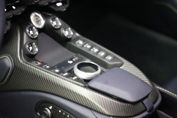 New 2023 Aston Martin Vantage V8 for sale $203,286 at Rolls-Royce Motor Cars Greenwich in Greenwich CT 06830 19