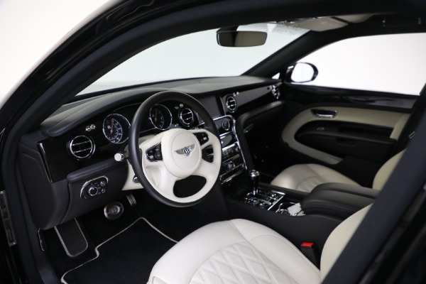 Used 2017 Bentley Mulsanne Extended Wheelbase for sale $259,900 at Rolls-Royce Motor Cars Greenwich in Greenwich CT 06830 16