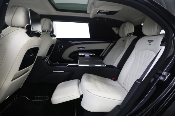 Used 2017 Bentley Mulsanne Extended Wheelbase for sale Sold at Rolls-Royce Motor Cars Greenwich in Greenwich CT 06830 23