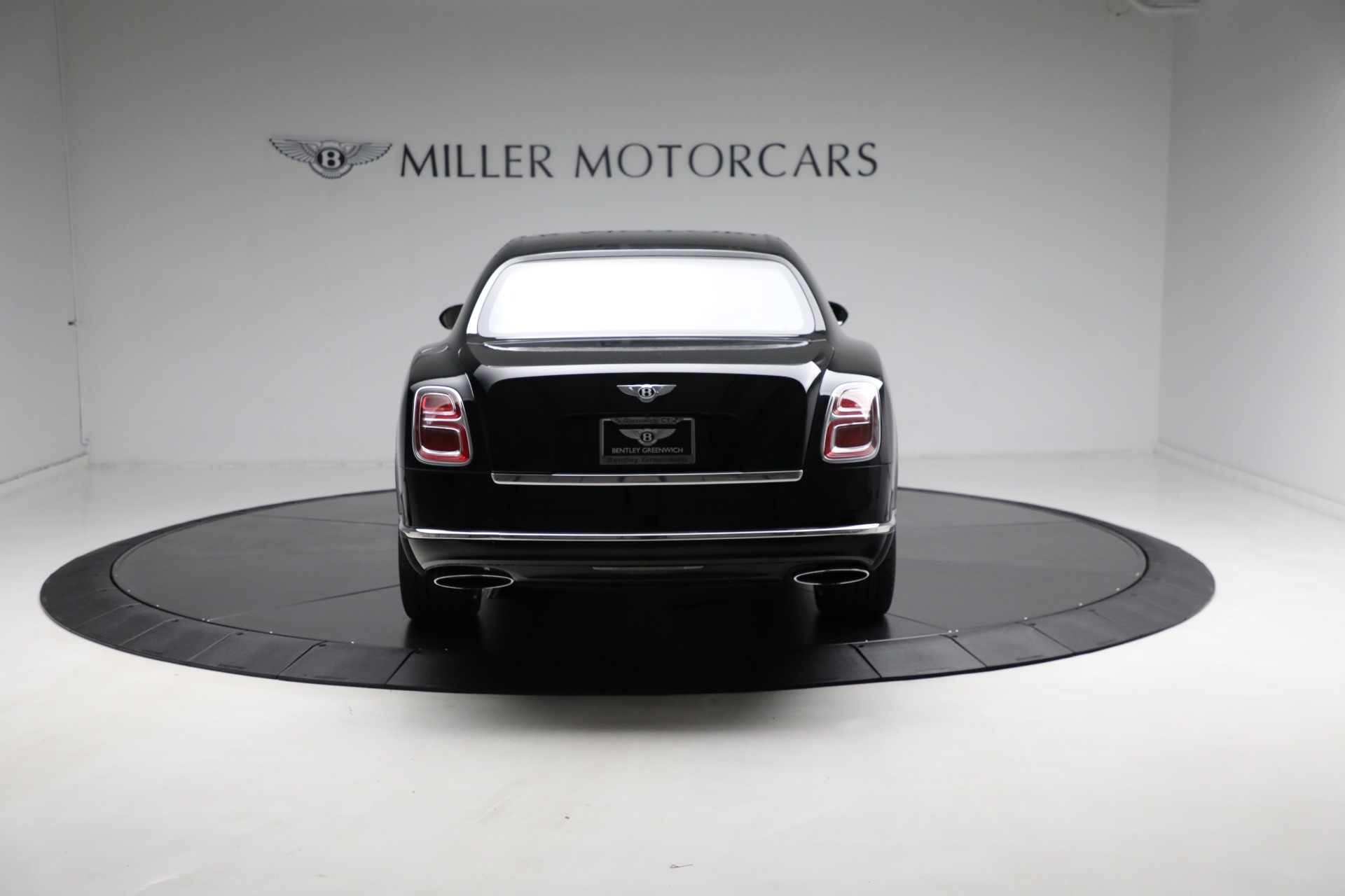 Used 2017 Bentley Mulsanne Extended Wheelbase for sale Sold at Rolls-Royce Motor Cars Greenwich in Greenwich CT 06830 7