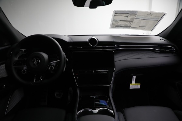 New 2023 Maserati Grecale Modena for sale $94,101 at Rolls-Royce Motor Cars Greenwich in Greenwich CT 06830 23