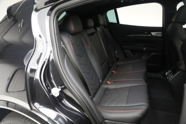 New 2023 Maserati Grecale Modena for sale $91,401 at Rolls-Royce Motor Cars Greenwich in Greenwich CT 06830 27