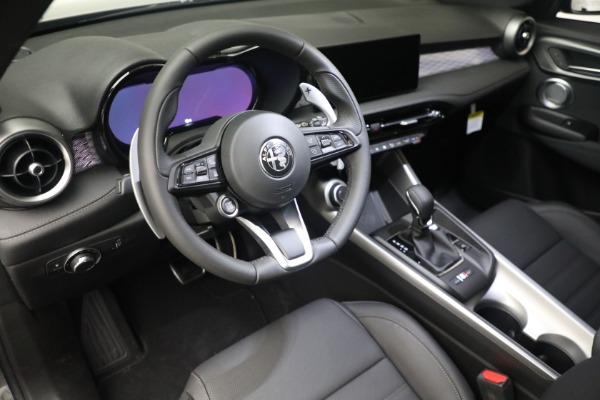 New 2024 Alfa Romeo Tonale Ti for sale $54,450 at Rolls-Royce Motor Cars Greenwich in Greenwich CT 06830 18