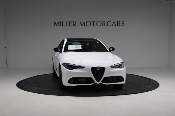 New 2024 Alfa Romeo Giulia Veloce for sale $53,940 at Rolls-Royce Motor Cars Greenwich in Greenwich CT 06830 3
