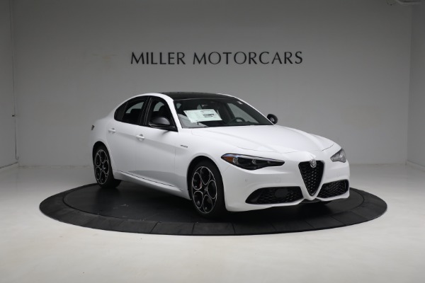 New 2024 Alfa Romeo Giulia Veloce for sale $53,940 at Rolls-Royce Motor Cars Greenwich in Greenwich CT 06830 4