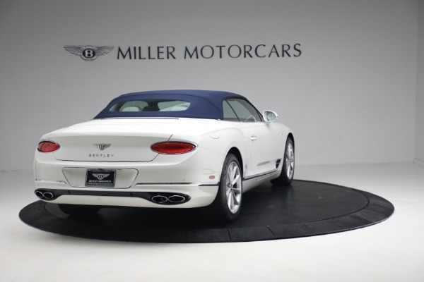 Used 2021 Bentley Continental GTC V8 for sale Call for price at Rolls-Royce Motor Cars Greenwich in Greenwich CT 06830 21
