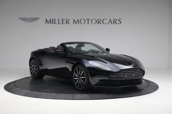 Used 2020 Aston Martin DB11 Volante for sale $148,900 at Rolls-Royce Motor Cars Greenwich in Greenwich CT 06830 10