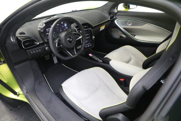 New 2023 McLaren Artura Vision for sale $277,875 at Rolls-Royce Motor Cars Greenwich in Greenwich CT 06830 19