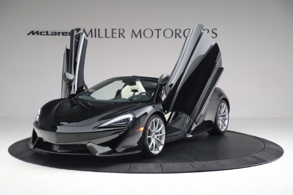 Used 2018 McLaren 570S Spider for sale Sold at Rolls-Royce Motor Cars Greenwich in Greenwich CT 06830 14