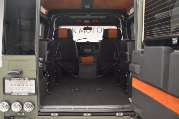 Used 1997 Land Rover Defender 90 for sale Sold at Rolls-Royce Motor Cars Greenwich in Greenwich CT 06830 21