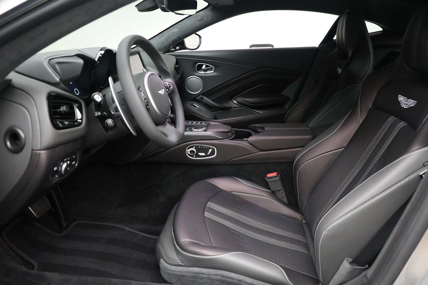 Used 2023 Aston Martin Vantage V8 for sale Sold at Rolls-Royce Motor Cars Greenwich in Greenwich CT 06830 14