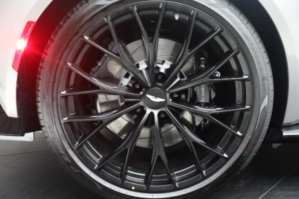New 2023 Aston Martin Vantage V8 for sale $202,286 at Rolls-Royce Motor Cars Greenwich in Greenwich CT 06830 27