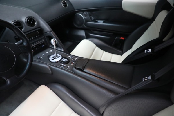 Used 2003 Lamborghini Murcielago for sale Sold at Rolls-Royce Motor Cars Greenwich in Greenwich CT 06830 21