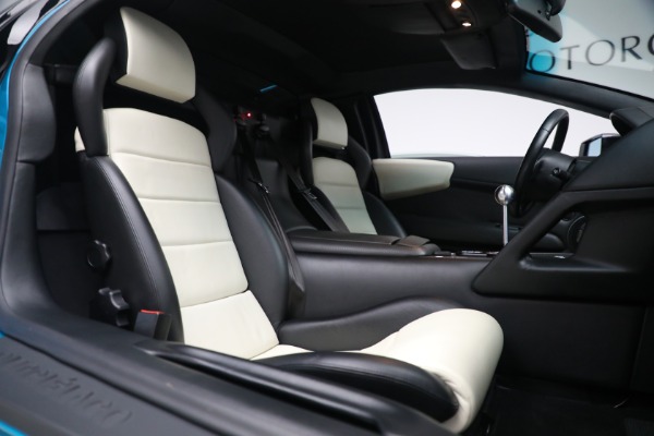 Used 2003 Lamborghini Murcielago for sale Sold at Rolls-Royce Motor Cars Greenwich in Greenwich CT 06830 27