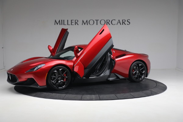 Used 2022 Maserati MC20 for sale $229,900 at Rolls-Royce Motor Cars Greenwich in Greenwich CT 06830 16