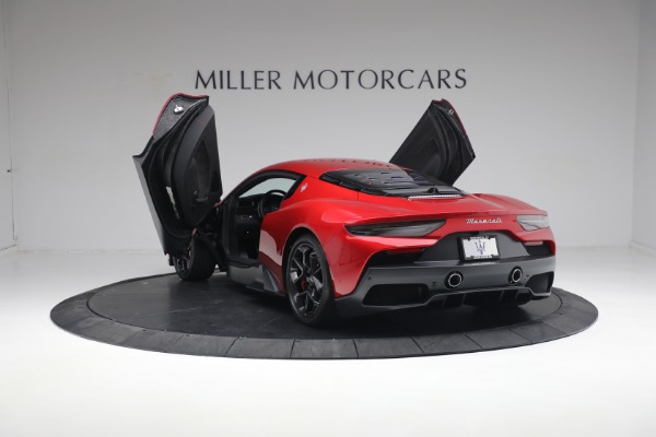 Used 2022 Maserati MC20 for sale $229,900 at Rolls-Royce Motor Cars Greenwich in Greenwich CT 06830 21
