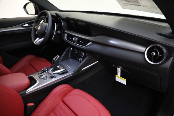 New 2023 Alfa Romeo Stelvio Veloce for sale $48,900 at Rolls-Royce Motor Cars Greenwich in Greenwich CT 06830 18
