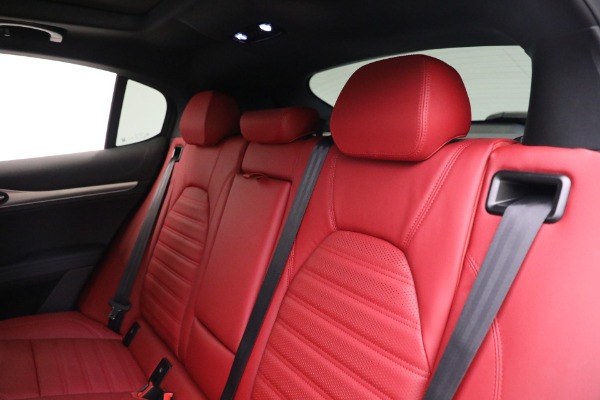 New 2023 Alfa Romeo Stelvio Veloce for sale $48,900 at Rolls-Royce Motor Cars Greenwich in Greenwich CT 06830 21