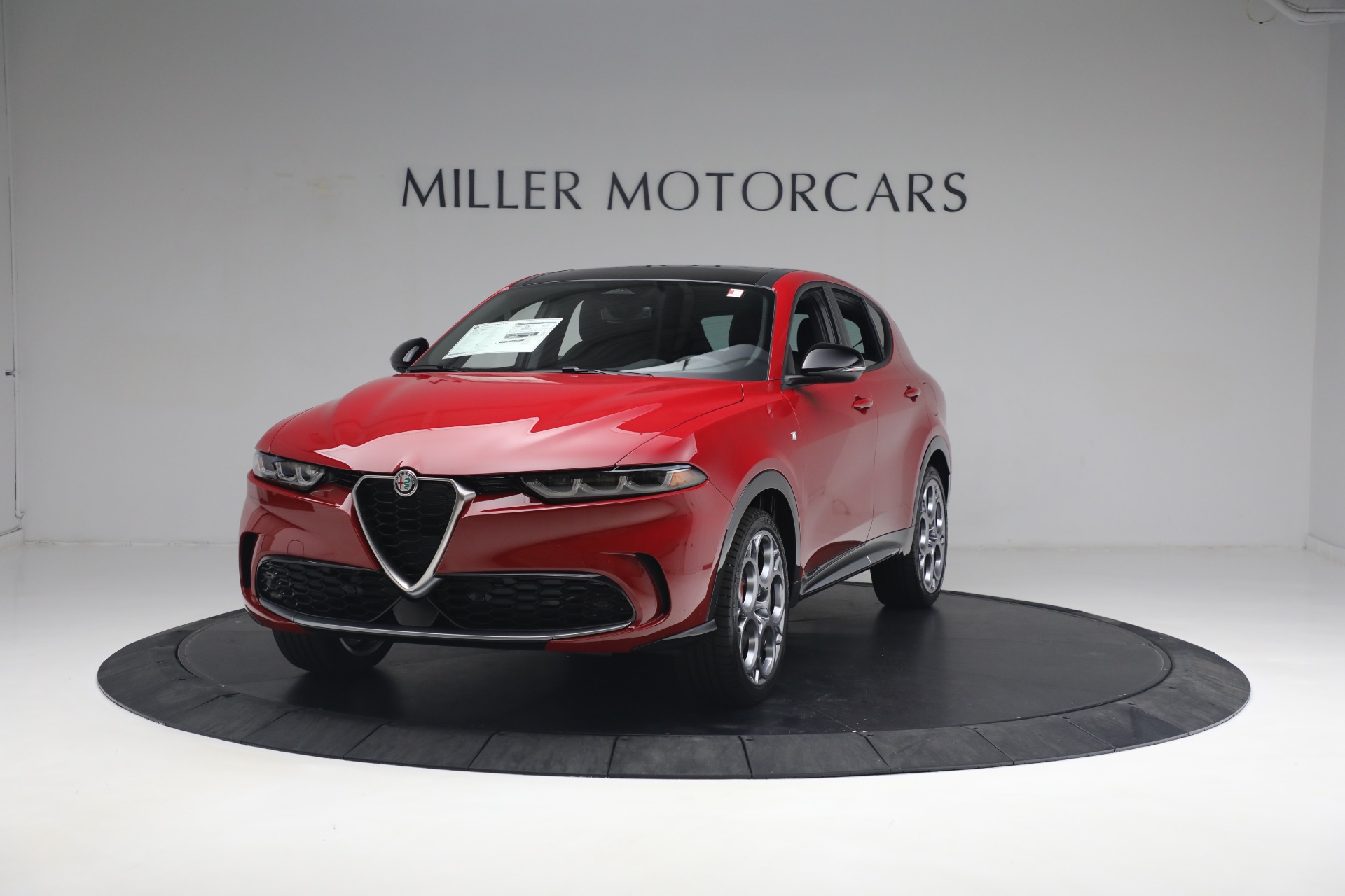 New 2024 Alfa Romeo Tonale Ti for sale $54,290 at Rolls-Royce Motor Cars Greenwich in Greenwich CT 06830 1