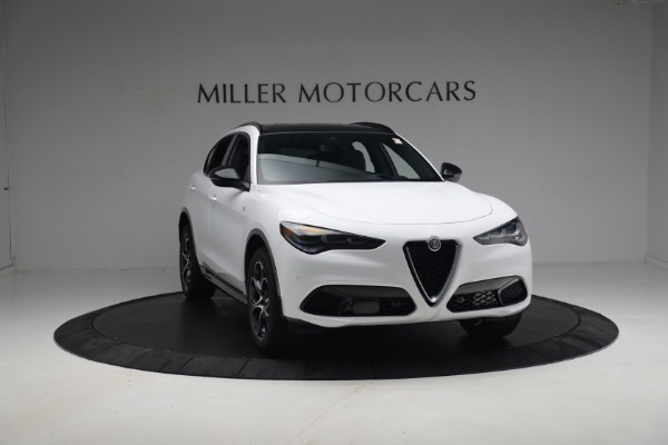 New 2024 Alfa Romeo Stelvio Ti for sale $54,570 at Rolls-Royce Motor Cars Greenwich in Greenwich CT 06830 18