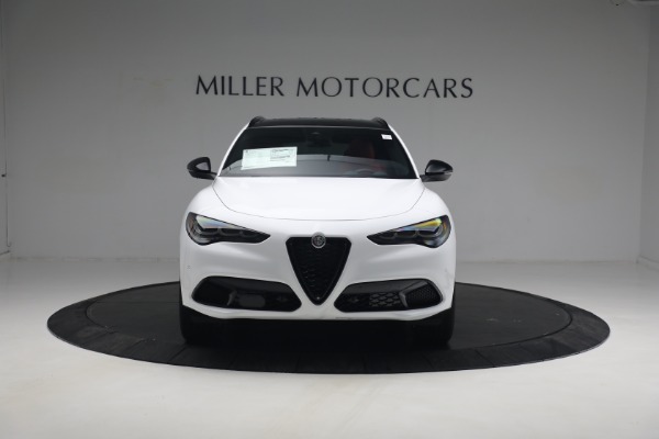 New 2024 Alfa Romeo Stelvio Veloce for sale $56,095 at Rolls-Royce Motor Cars Greenwich in Greenwich CT 06830 21