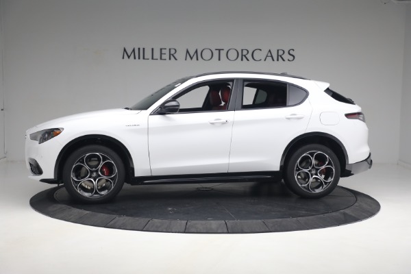 New 2024 Alfa Romeo Stelvio Veloce for sale $56,095 at Rolls-Royce Motor Cars Greenwich in Greenwich CT 06830 4