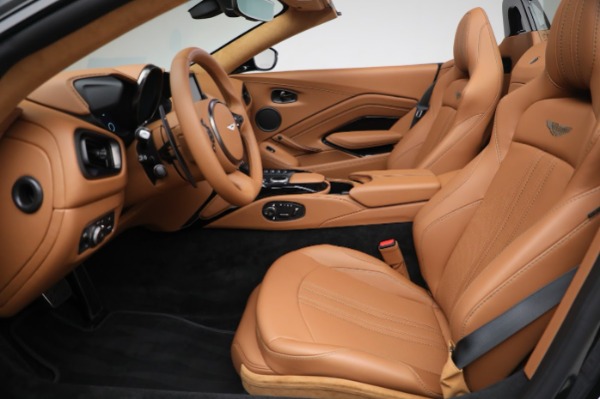 New 2023 Aston Martin Vantage V8 for sale $209,886 at Rolls-Royce Motor Cars Greenwich in Greenwich CT 06830 20