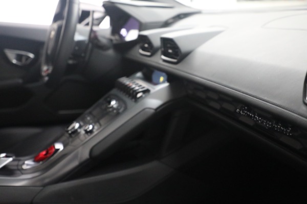 Used 2015 Lamborghini Huracan LP 610-4 for sale Sold at Rolls-Royce Motor Cars Greenwich in Greenwich CT 06830 23