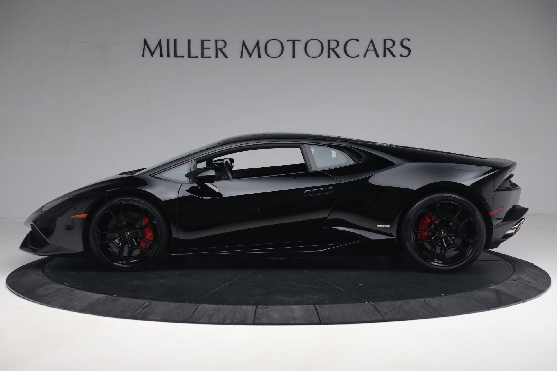 Decameron M.P.I. ブラックメタル black l Pre-Owned 2015 Lamborghini Huracan LP 610-4 For Sale (Special