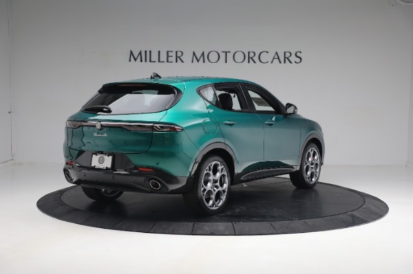 New 2024 Alfa Romeo Tonale Veloce for sale $58,840 at Rolls-Royce Motor Cars Greenwich in Greenwich CT 06830 11