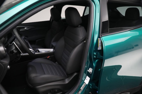 New 2024 Alfa Romeo Tonale Veloce for sale $58,840 at Rolls-Royce Motor Cars Greenwich in Greenwich CT 06830 22