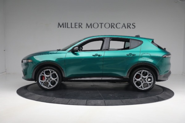 New 2024 Alfa Romeo Tonale Veloce for sale $58,840 at Rolls-Royce Motor Cars Greenwich in Greenwich CT 06830 5