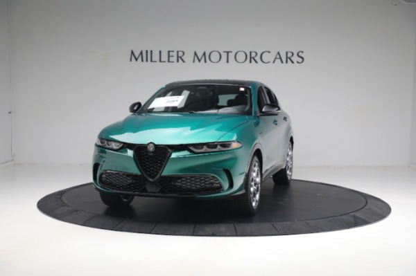 New 2024 Alfa Romeo Tonale Veloce for sale $58,840 at Rolls-Royce Motor Cars Greenwich in Greenwich CT 06830 1
