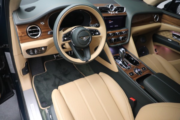 New 2023 Bentley Bentayga Azure Hybrid for sale $258,965 at Rolls-Royce Motor Cars Greenwich in Greenwich CT 06830 19