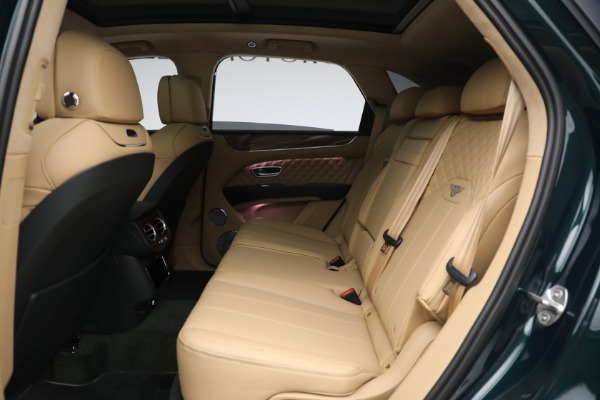New 2023 Bentley Bentayga Azure Hybrid for sale $258,965 at Rolls-Royce Motor Cars Greenwich in Greenwich CT 06830 24